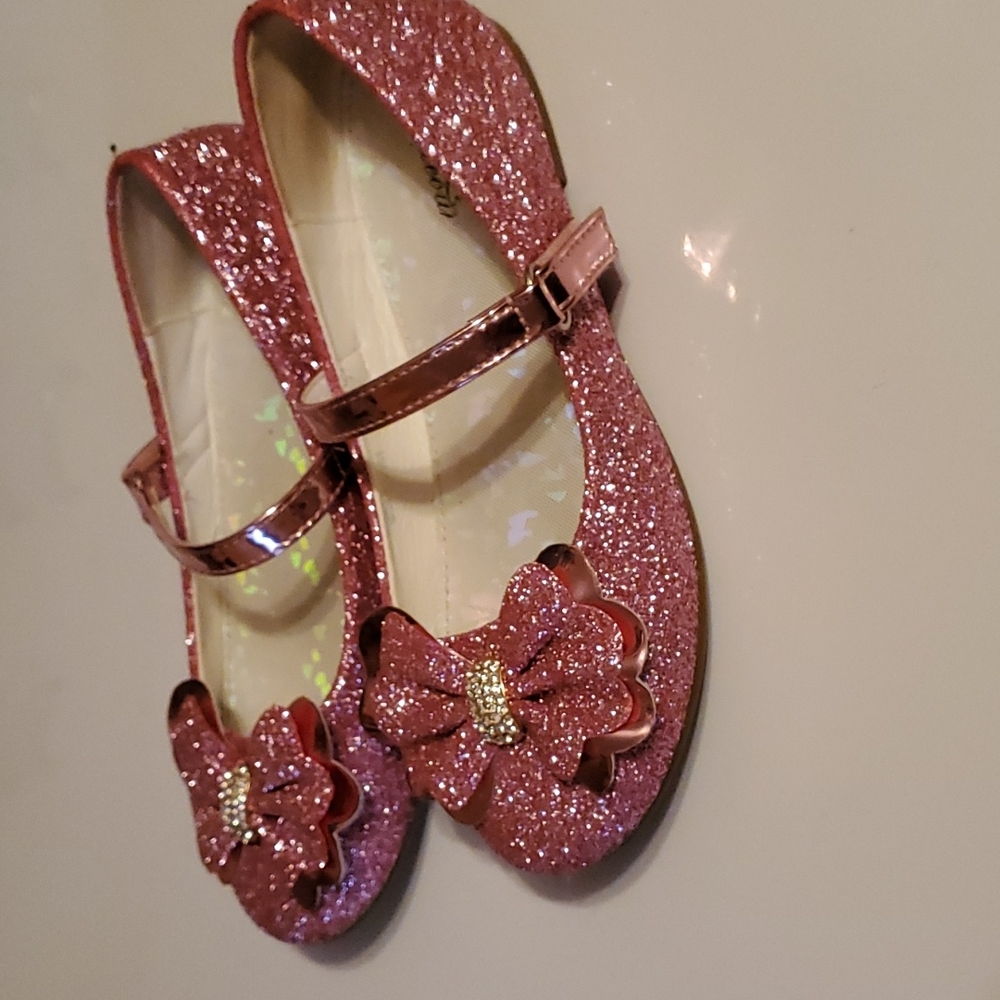 Pink glitter flats